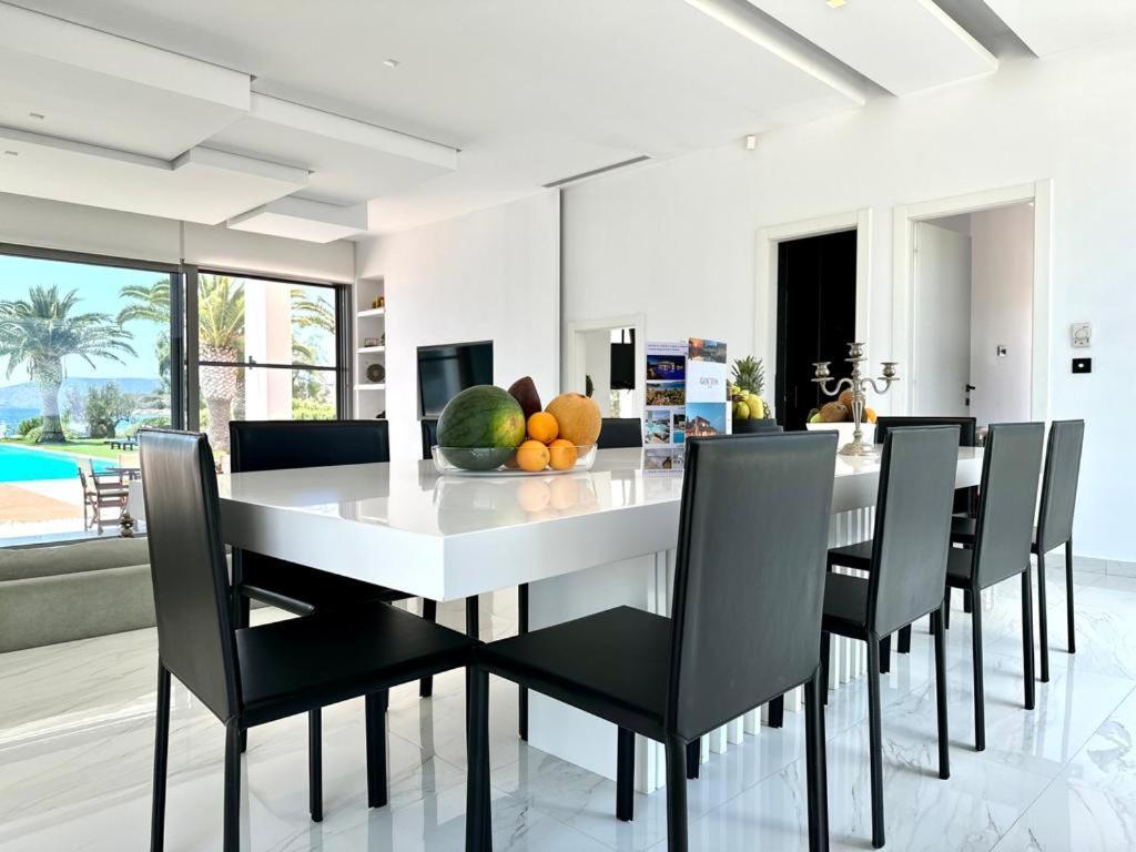 Leblanc Luxurious Beachfront Villa, Gcollectiongr Ерміоні Екстер'єр фото